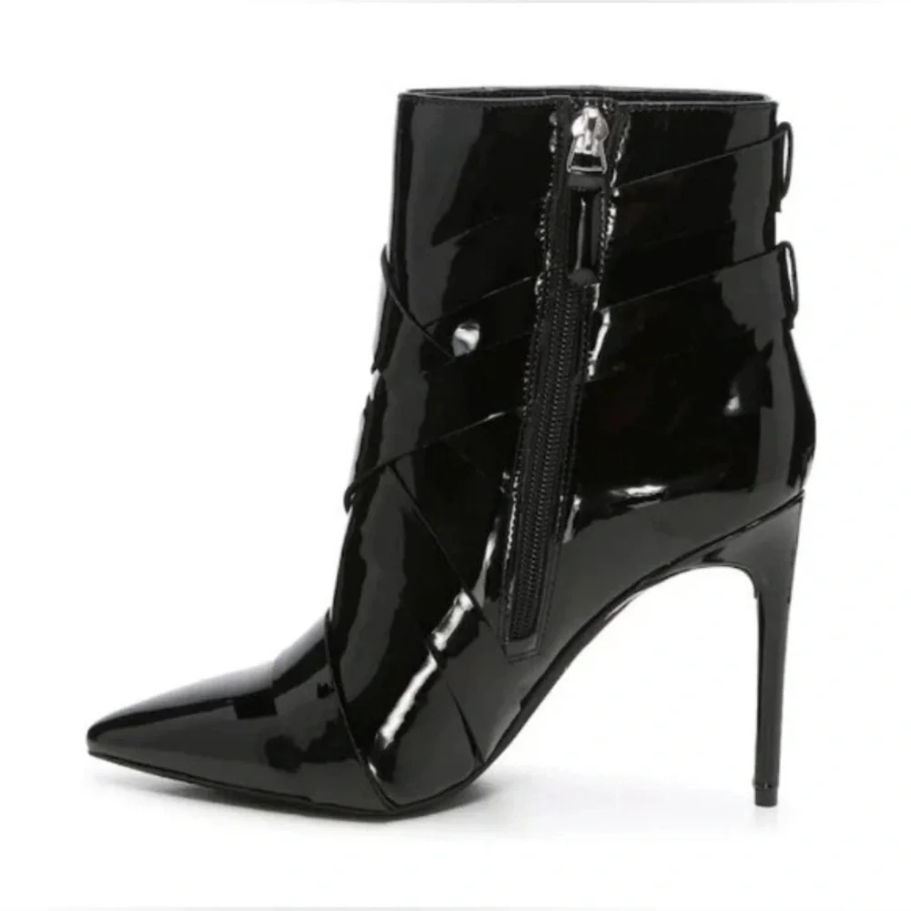 JLO Jennifer Lopez Finola Patent Moto Stiletto Booties – Size 9.5, Black